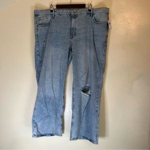 Old Navy NWT NEW Mid-Rise Wide Leg Distressed Jeans Plus size